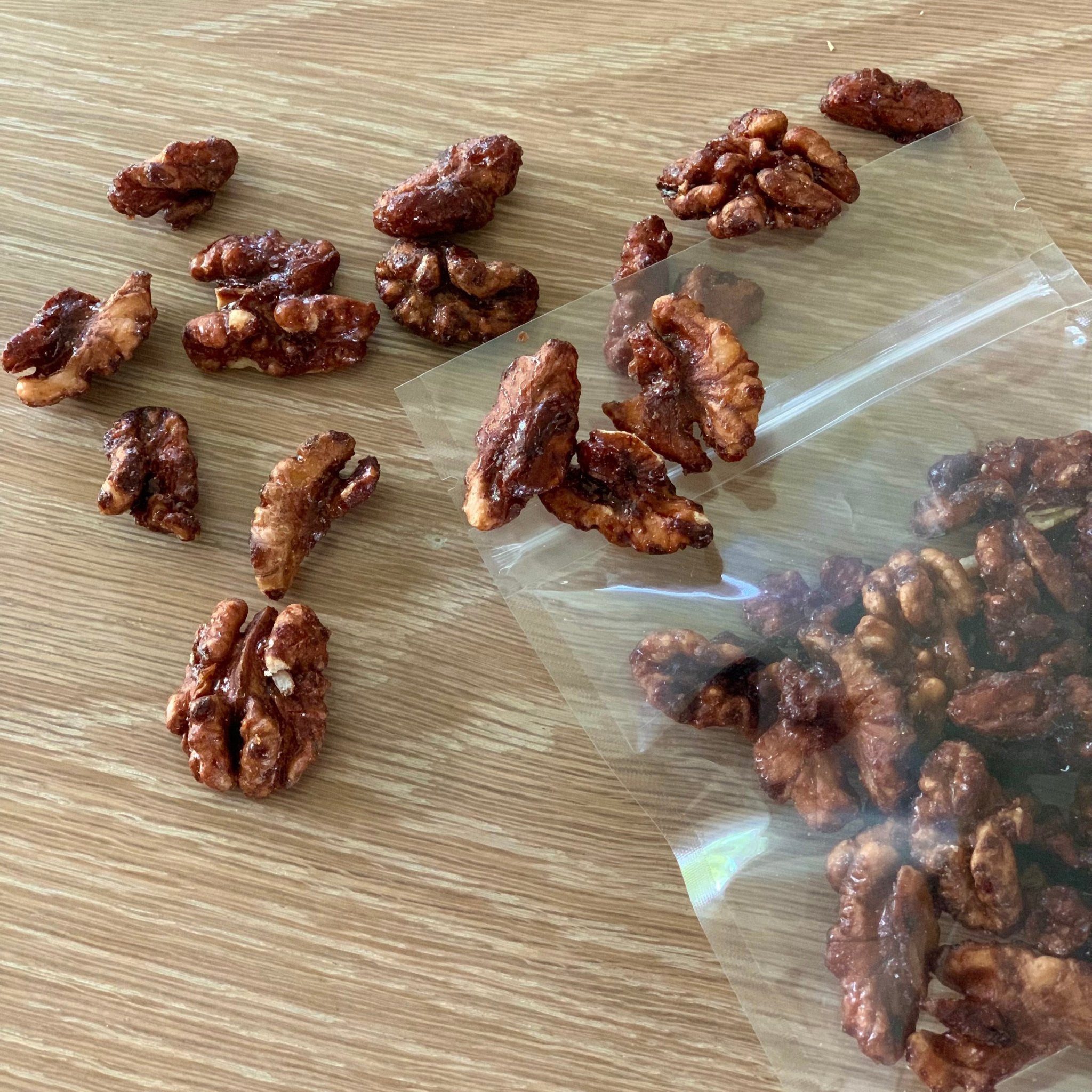 Caramelized wanuts for brie baker gift