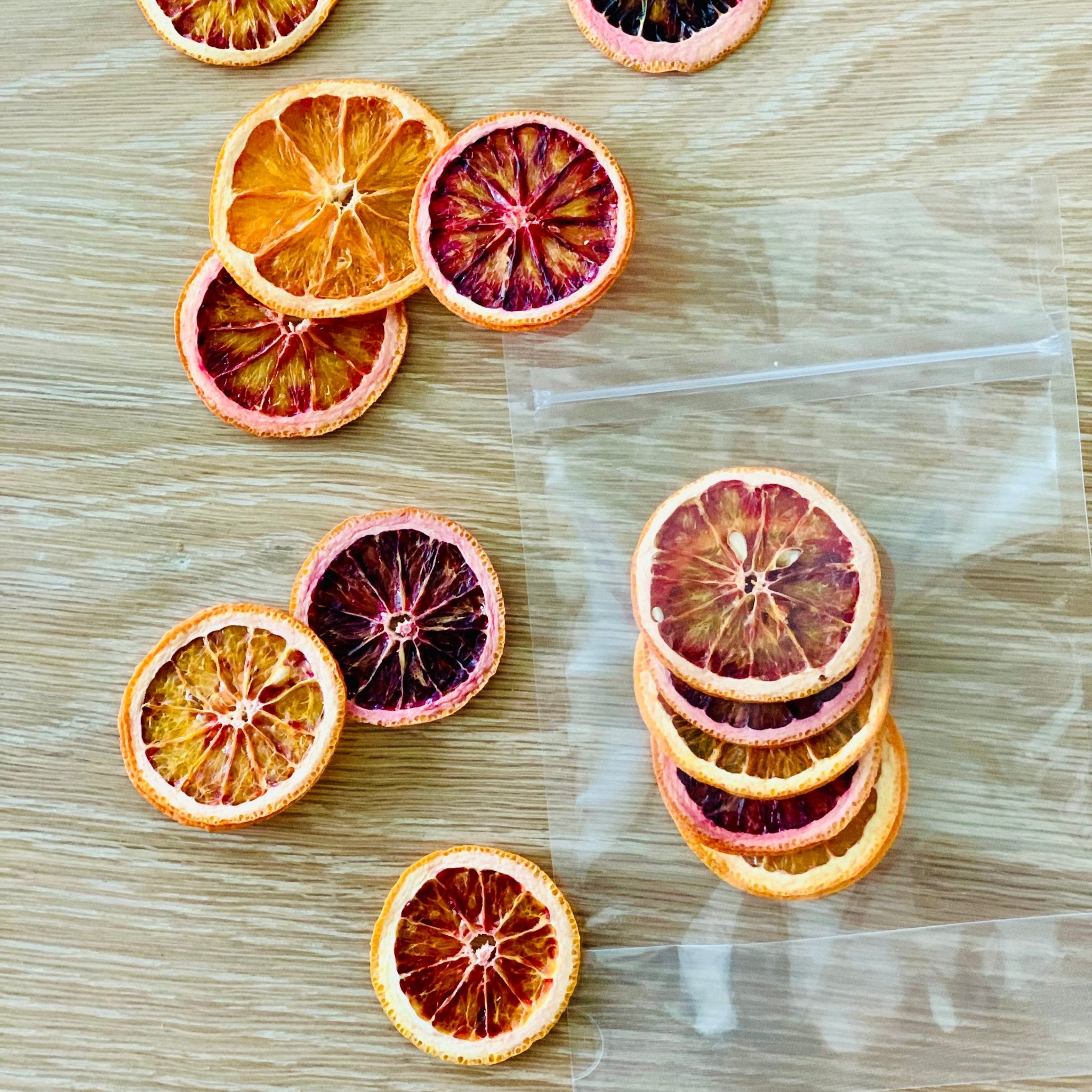 dehydrated oranges for decoration for gifting