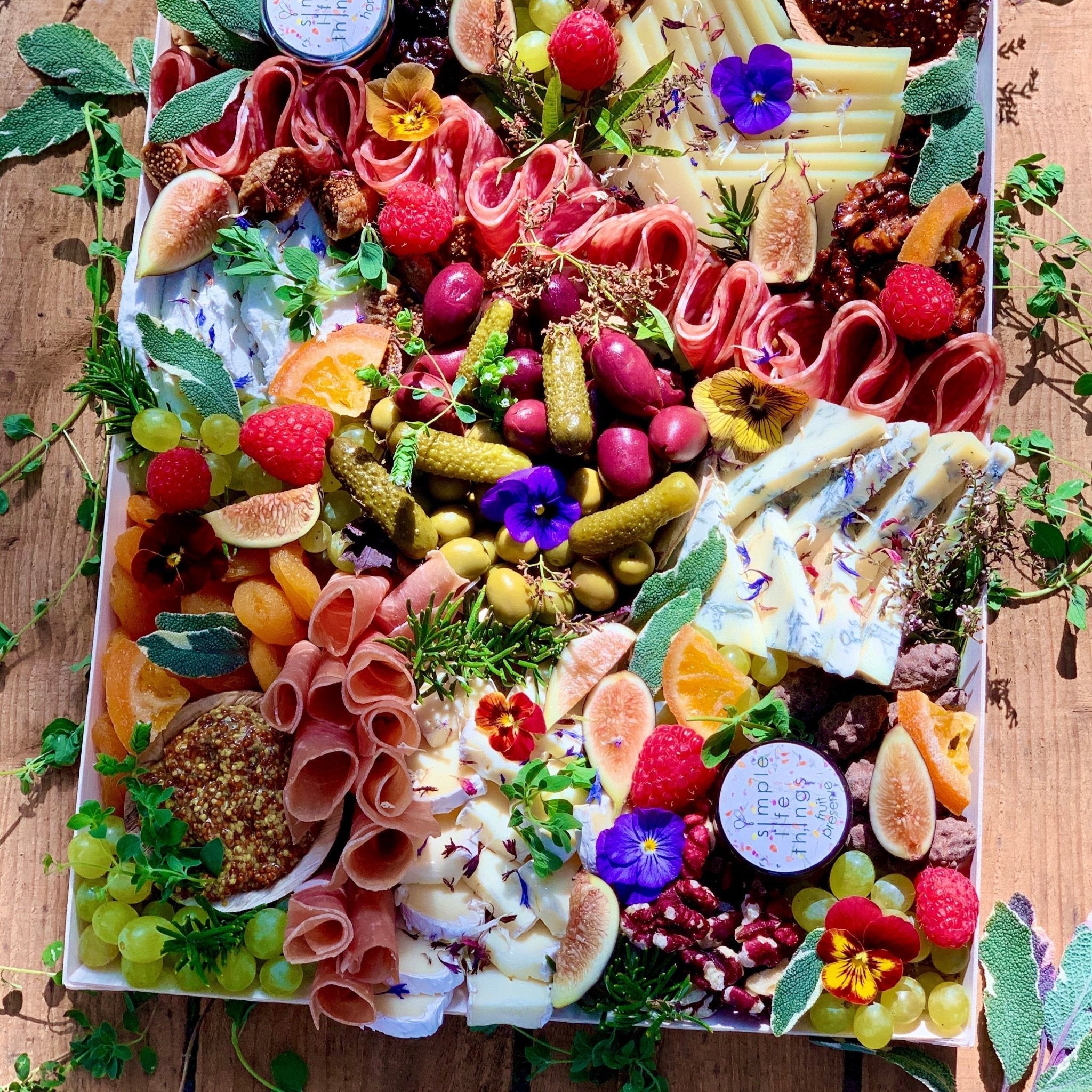 the classic cheese platter box