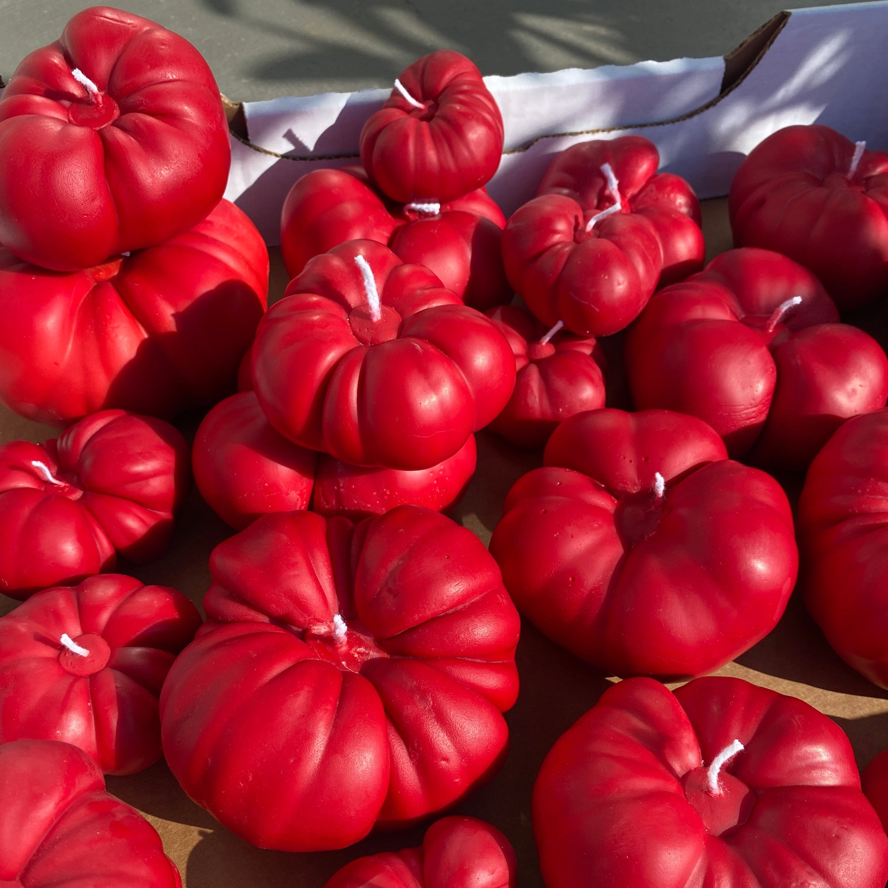 Heirloom Tomato Candles - 3 Pack