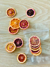 Load image into Gallery viewer, dehydrated oranges for decoration for gifting 
